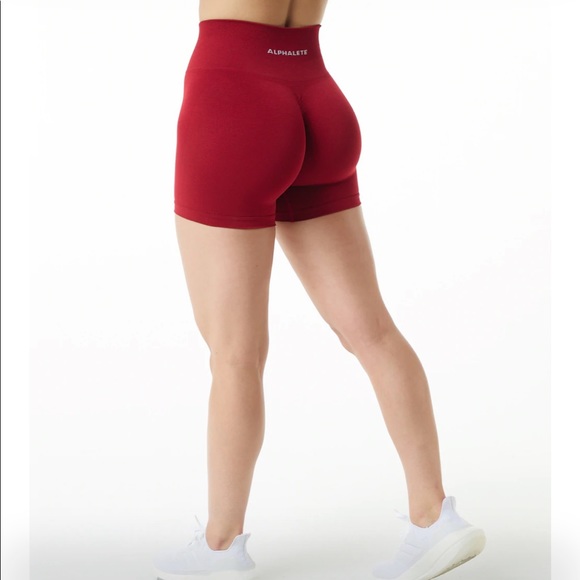 Alphalete Amplify Shorts - Picture 2 of 4